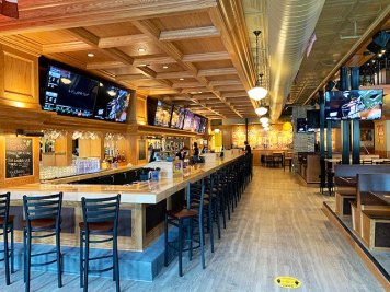 Brothers Bar & Grill Milwaukee, WI - Website Brothers MKE 2020 18