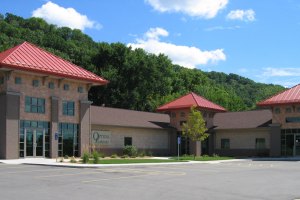 East Bluff Centre - La Crosse, WI