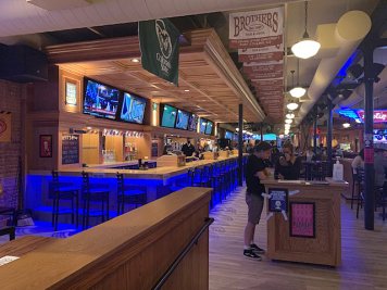 Brothers Bar & Grill Fort Collins, CO - Website Bros Fort Collins 2020 5