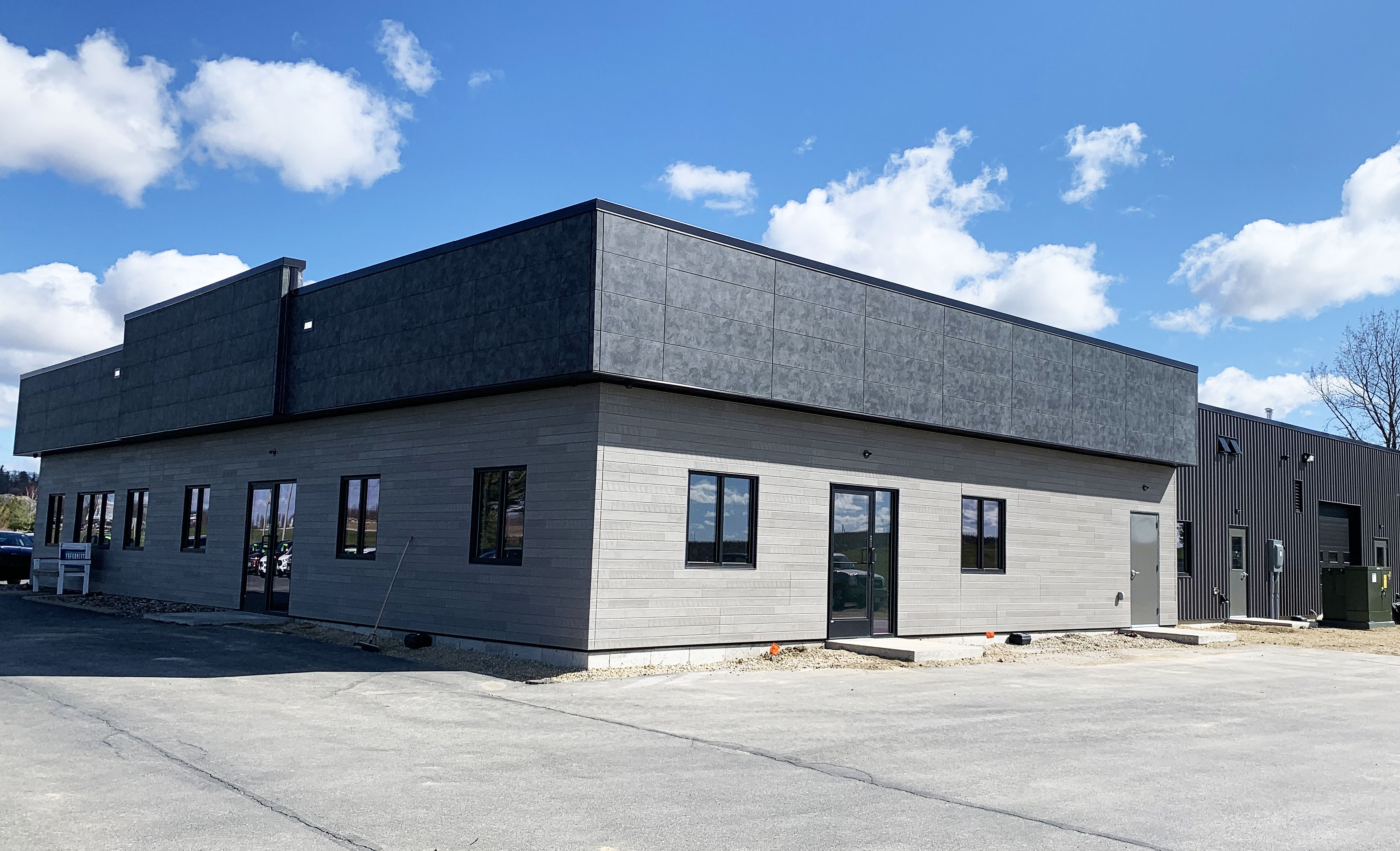 River Valley Auto Viroqua, WI Borton Construction